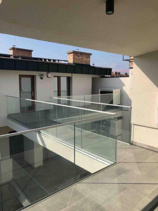 Luxury Cozy 2 Bdr Downtown Apt.4 Budapest Luaran gambar
