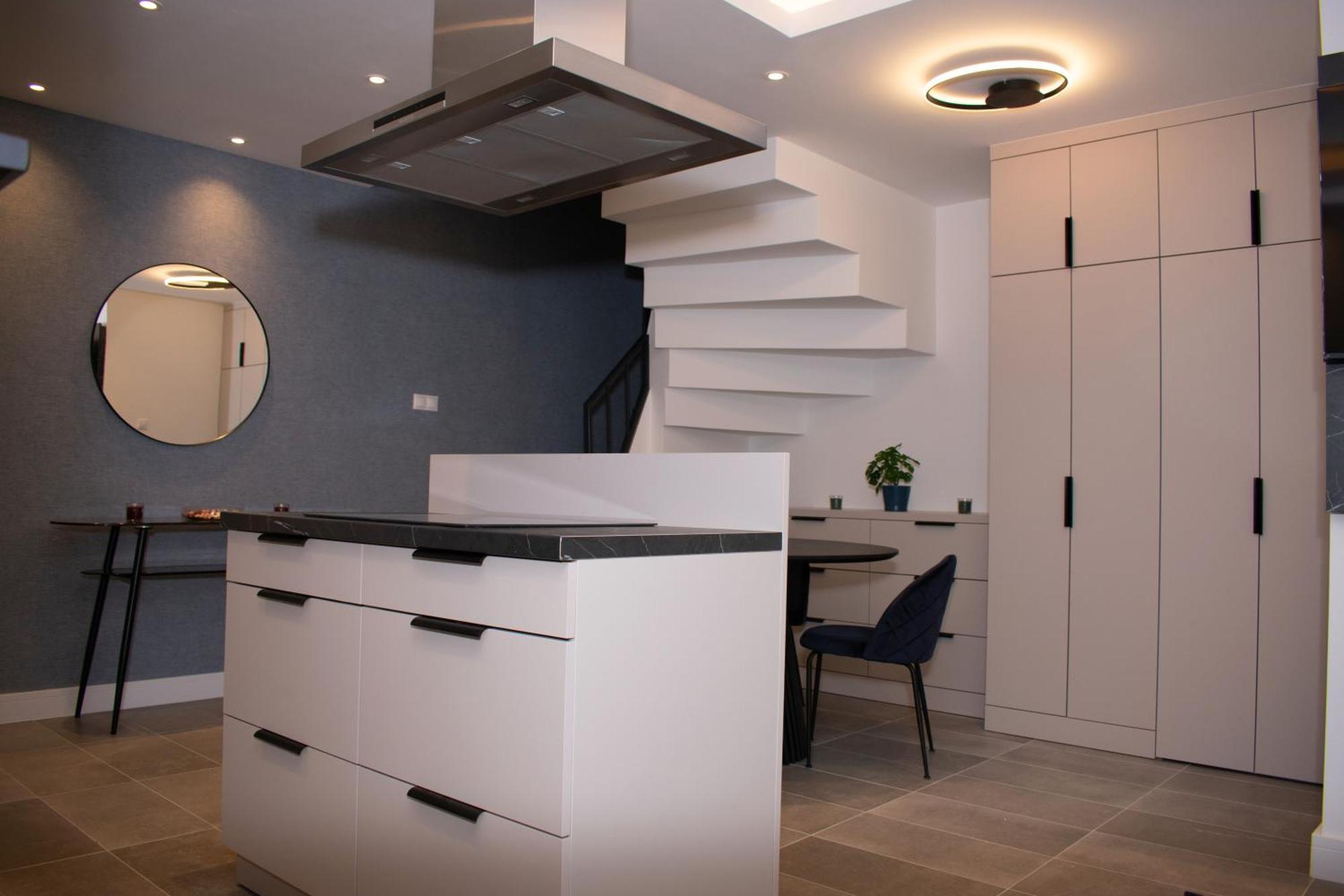 Luxury Cozy 2 Bdr Downtown Apt.4 Budapest Luaran gambar
