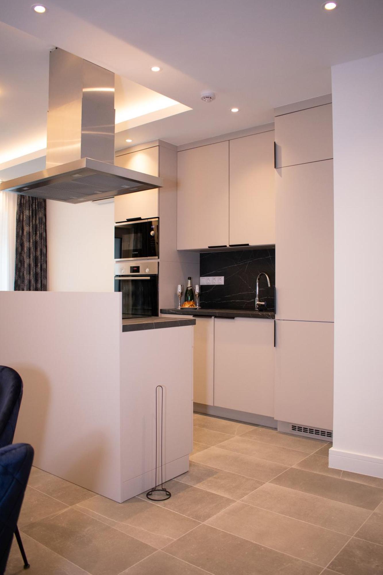 Luxury Cozy 2 Bdr Downtown Apt.4 Budapest Luaran gambar